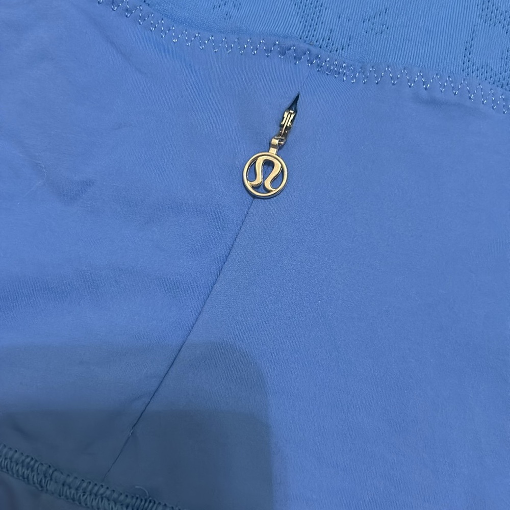 Lululemon Top - Picture 6 of 7